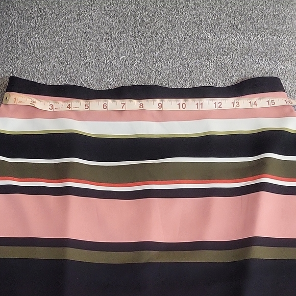 NWT Ann Taylor Stripped Pink and Black Striped Pencil Skirt - Picture 6 of 10